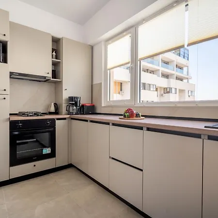 Apartment Spacious 907 B3 *